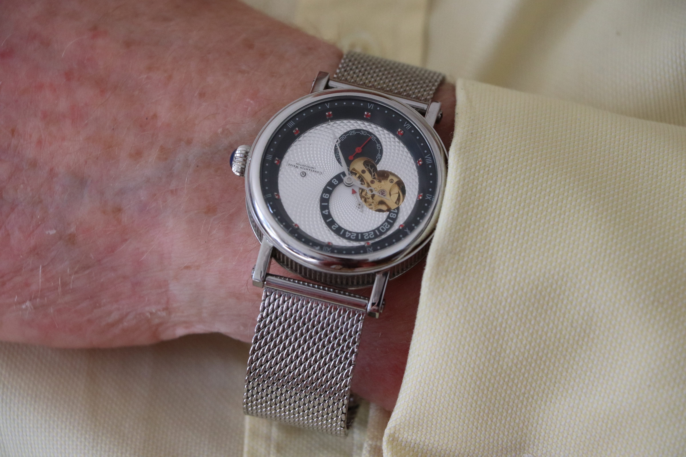 Constantin Weisz wristwatch features a distinctive square case and a detailed Gents Vintage Constantin Weisz 07C041CW Men main image 2